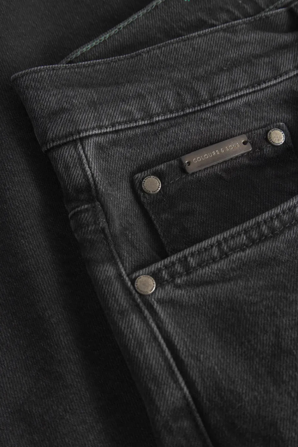 Colours & Sons Denim Cropped Stretch - Washed Black*Herren Jeans|Hosen & Jeans