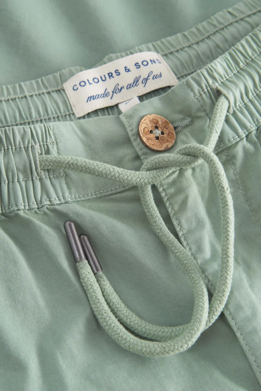 Colours & Sons Shorts Twill - Pistachio*Herren Shorts