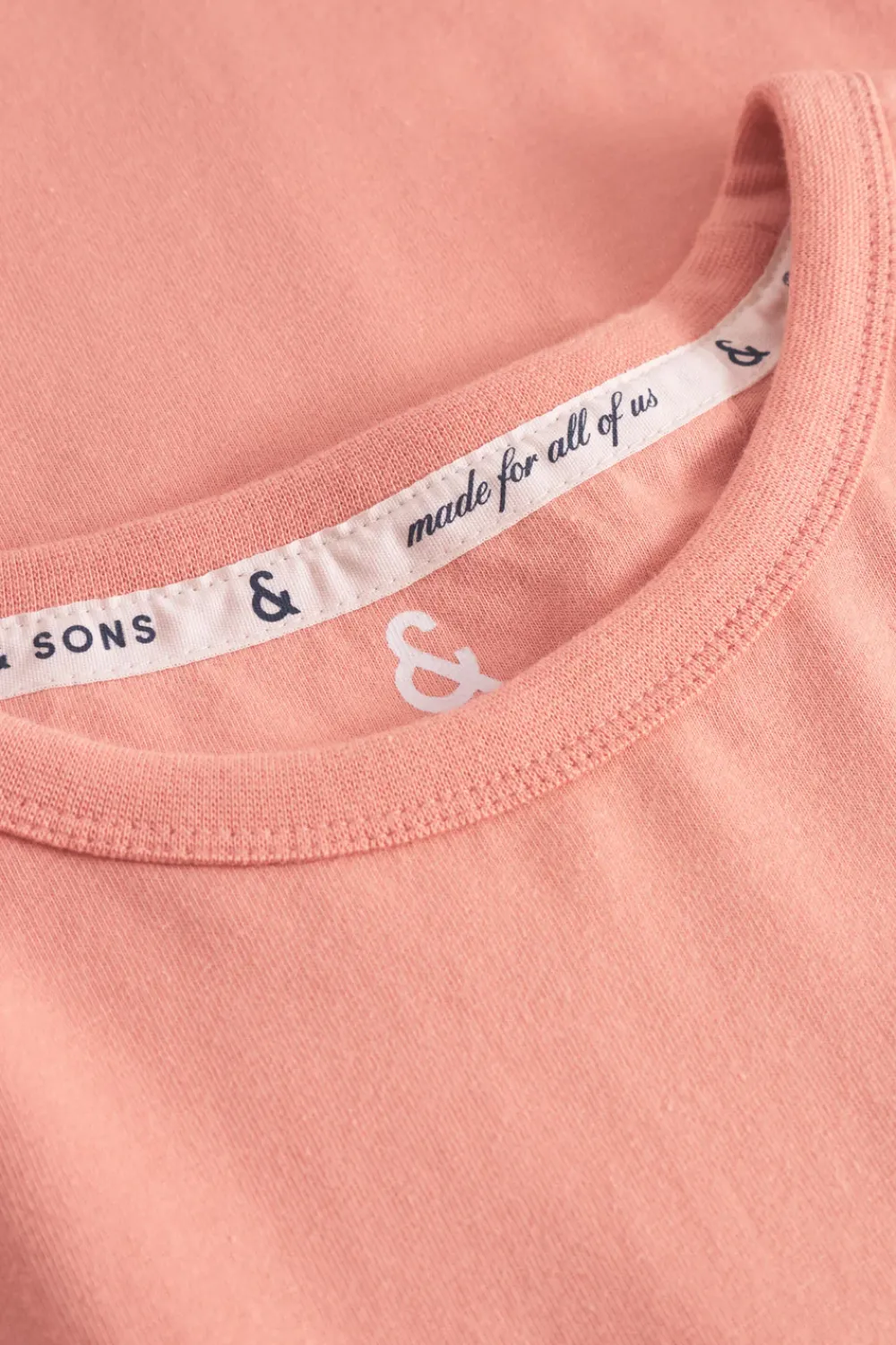 Colours & Sons T-Shirt Made For All Of Us - Salmon*Herren T-Shirts & Polos